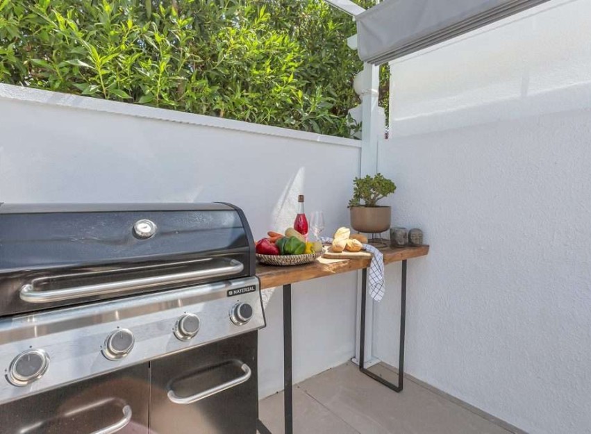 Herverkoop - Villa / Semi-detached Villa - Torrevieja - Torreta Florida