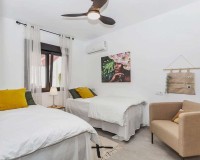 Herverkoop - Villa / Semi-detached Villa - Torrevieja - Torreta Florida