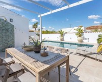 Herverkoop - Villa / Semi-detached Villa - Torrevieja - Torreta Florida