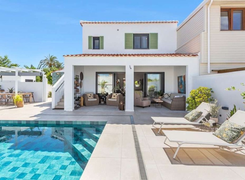 Herverkoop - Villa / Semi-detached Villa - Torrevieja - Torreta Florida