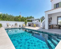 Herverkoop - Villa / Semi-detached Villa - Torrevieja - Torreta Florida