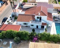Herverkoop - Villa / Semi-detached Villa - Torrevieja - Torreta Florida