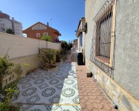 Herverkoop - Villa - Torrevieja - Center