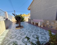 Herverkoop - Villa - Torrevieja - Center
