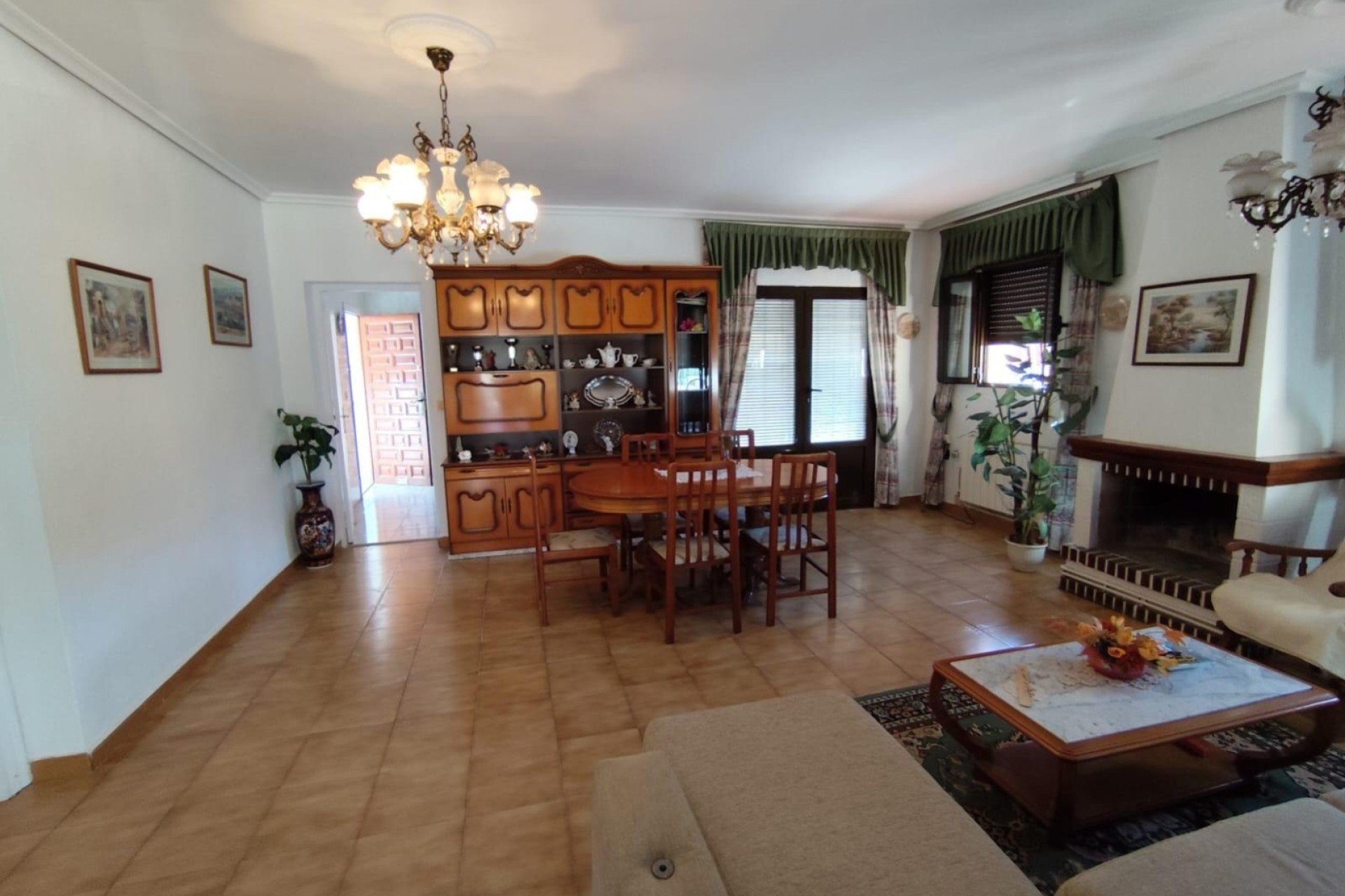 Herverkoop - Villa - Torrevieja - Center