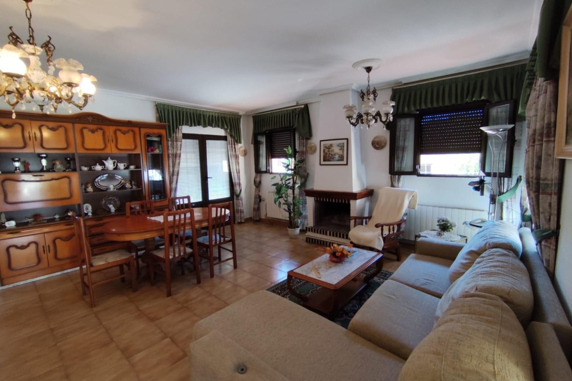 Herverkoop - Villa - Torrevieja - Center