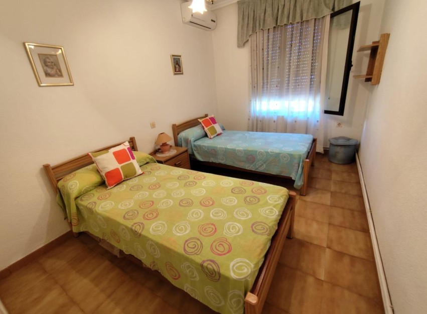 Herverkoop - Villa - Torrevieja - Center