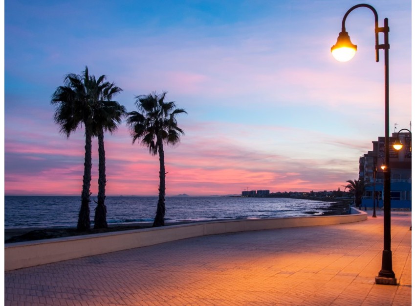 Herverkoop - Villa - Torrevieja - Center