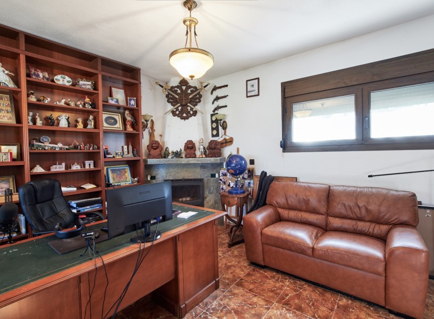 Herverkoop - Villa - Torrevieja - La Mata
