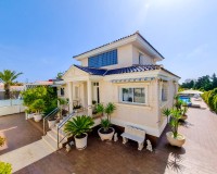 Herverkoop - Villa - Torrevieja - La Mata