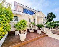 Herverkoop - Villa - Torrevieja - La Mata