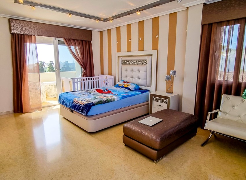 Herverkoop - Villa - Torrevieja - La Mata