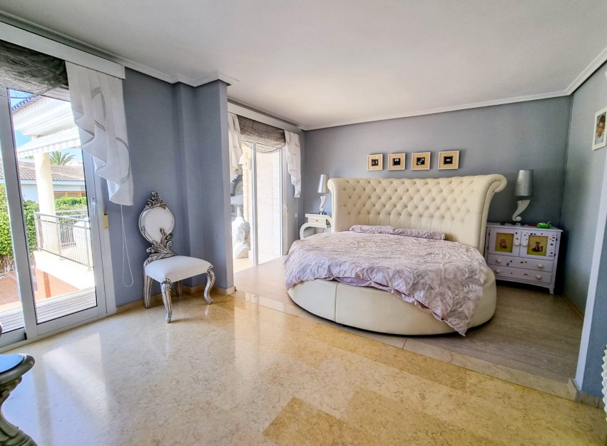 Herverkoop - Villa - Torrevieja - La Mata