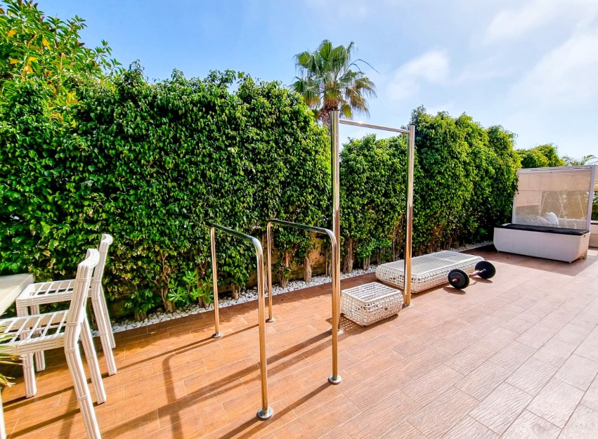 Herverkoop - Villa - Torrevieja - La Mata