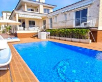 Herverkoop - Villa - Torrevieja - La Mata