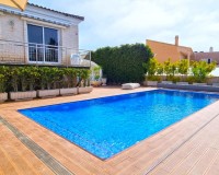 Herverkoop - Villa - Torrevieja - La Mata