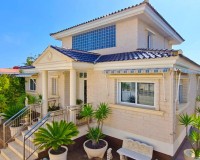 Herverkoop - Villa - Torrevieja - La Mata