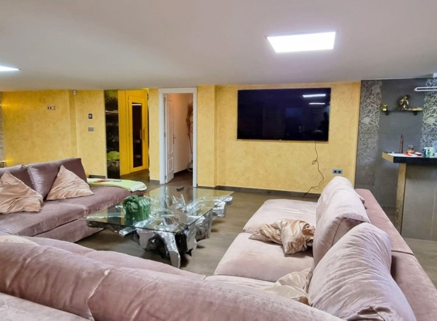 Herverkoop - Villa - Torrevieja - La Mata