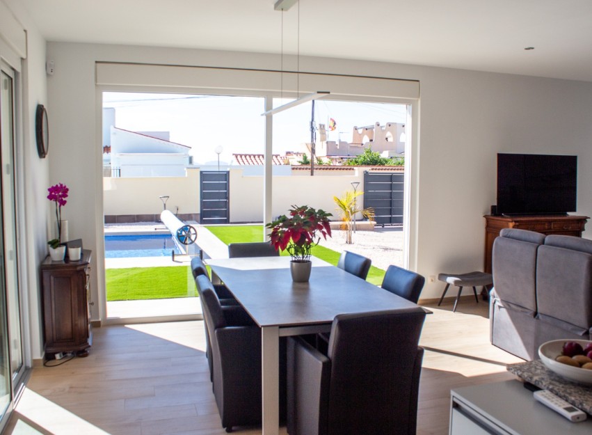 Herverkoop - Villa - Torrevieja - La Siesta