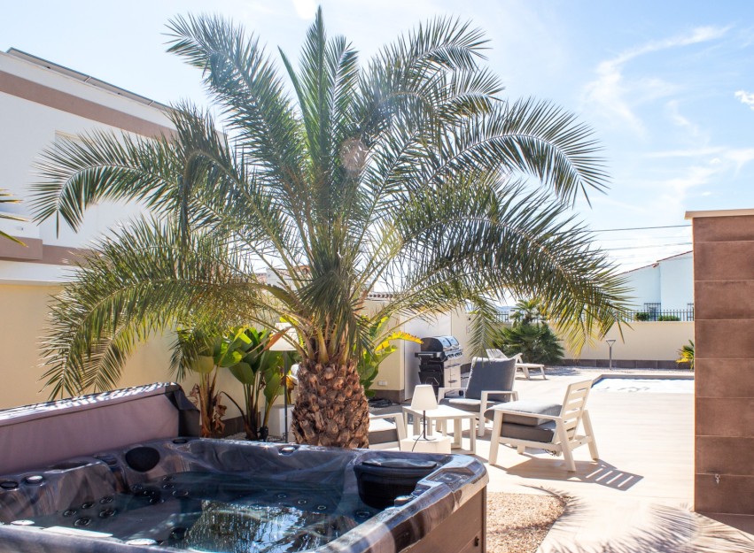 Herverkoop - Villa - Torrevieja - La Siesta