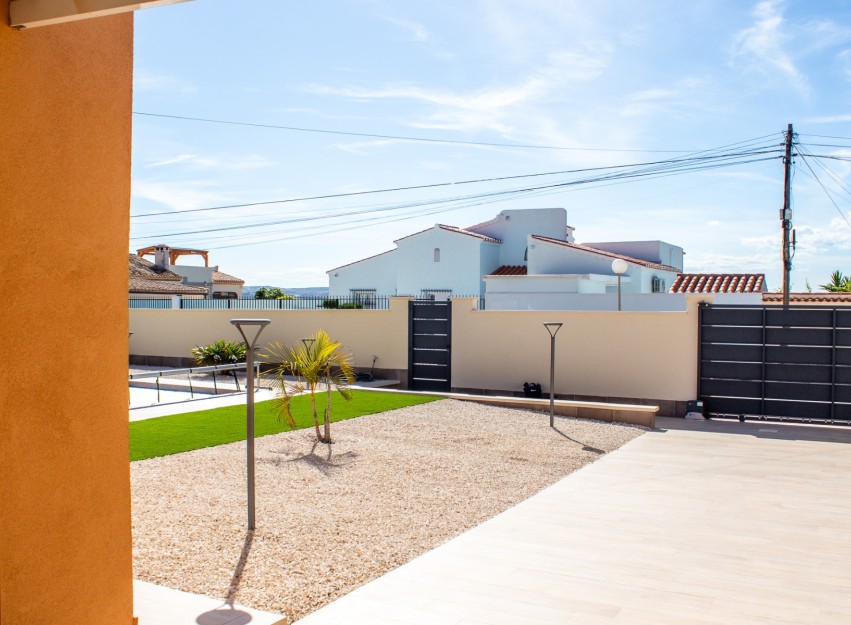 Herverkoop - Villa - Torrevieja - La Siesta