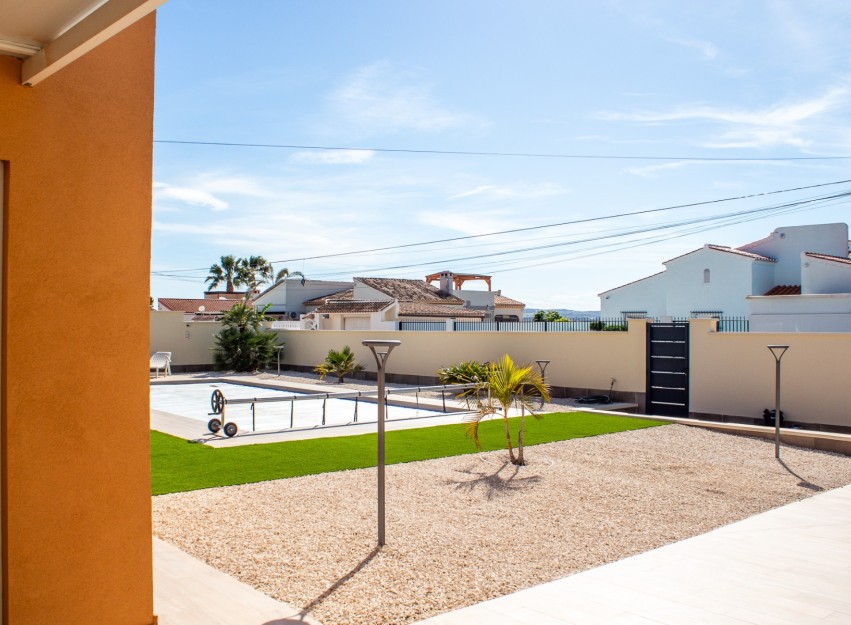 Herverkoop - Villa - Torrevieja - La Siesta
