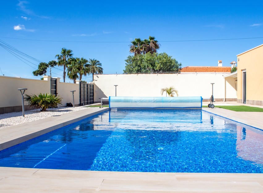 Herverkoop - Villa - Torrevieja - La Siesta