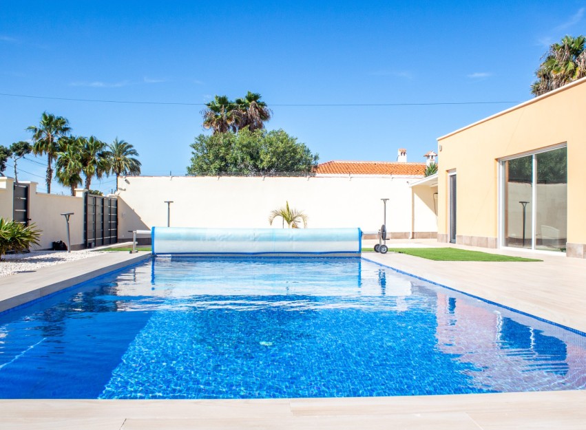 Herverkoop - Villa - Torrevieja - La Siesta
