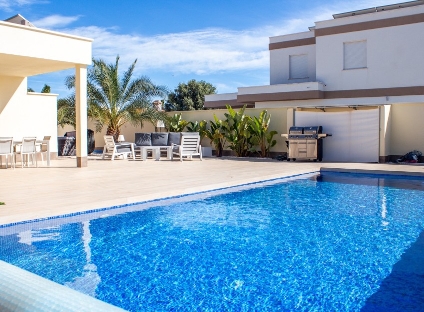 Herverkoop - Villa - Torrevieja - La Siesta