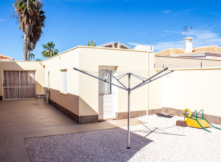 Herverkoop - Villa - Torrevieja - La Siesta