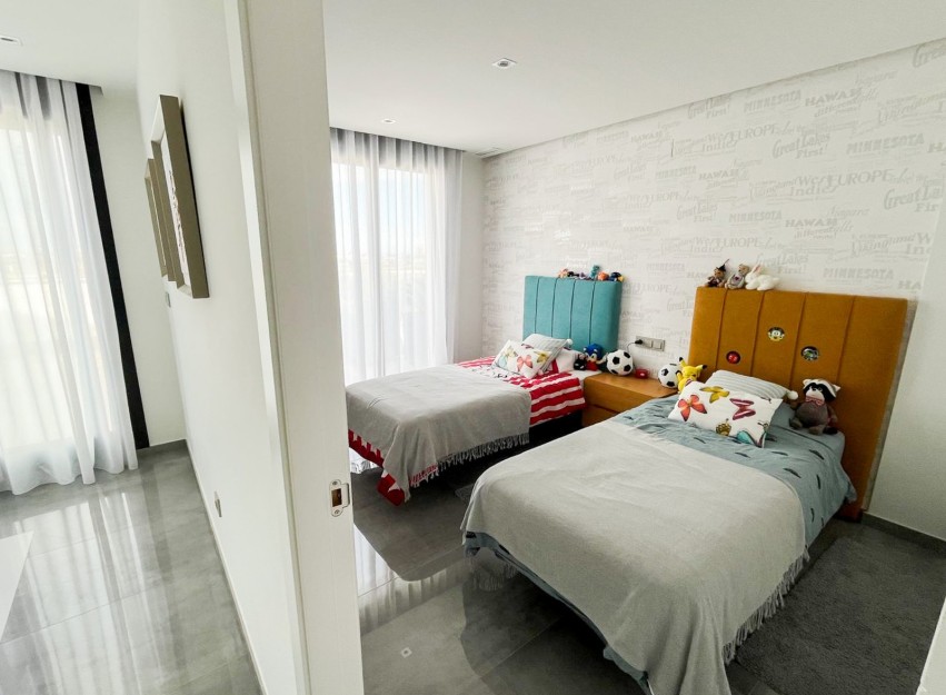 Herverkoop - Villa - Torrevieja - Los Altos