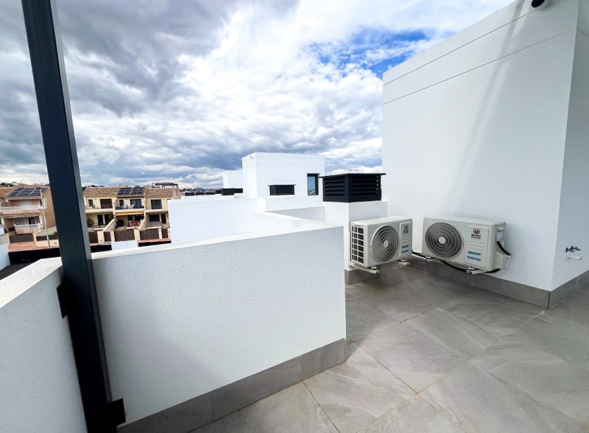 Herverkoop - Villa - Torrevieja - Los Altos