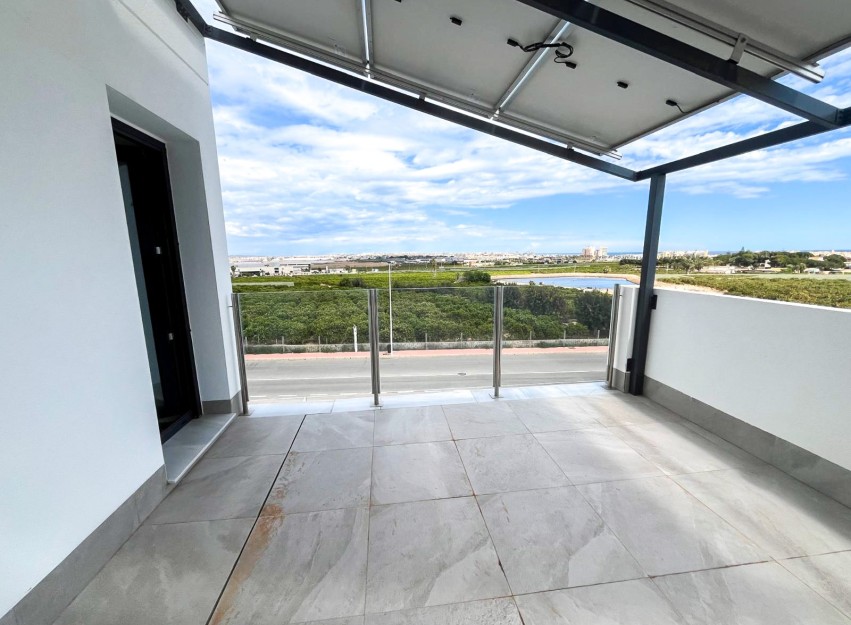 Herverkoop - Villa - Torrevieja - Los Altos