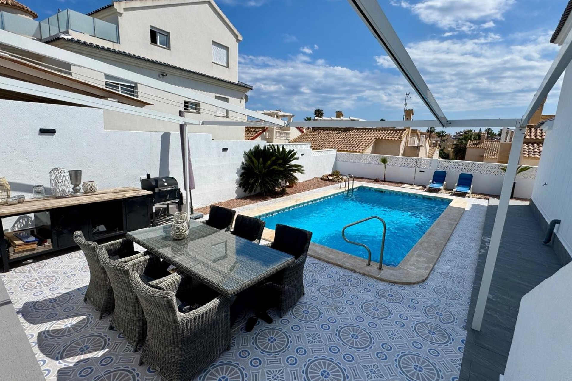 Herverkoop - Villa - Torrevieja - Los Altos*