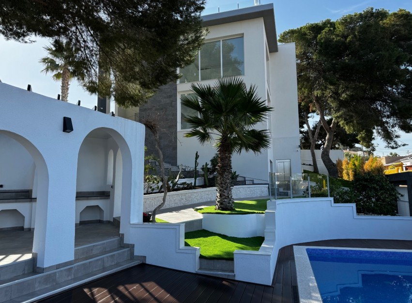 Herverkoop - Villa - Torrevieja - Los Balcones