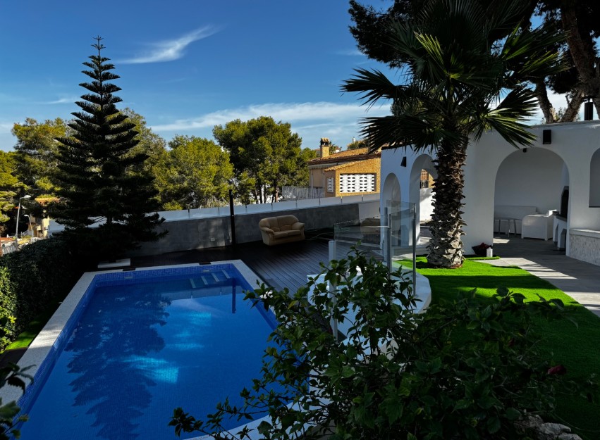 Herverkoop - Villa - Torrevieja - Los Balcones