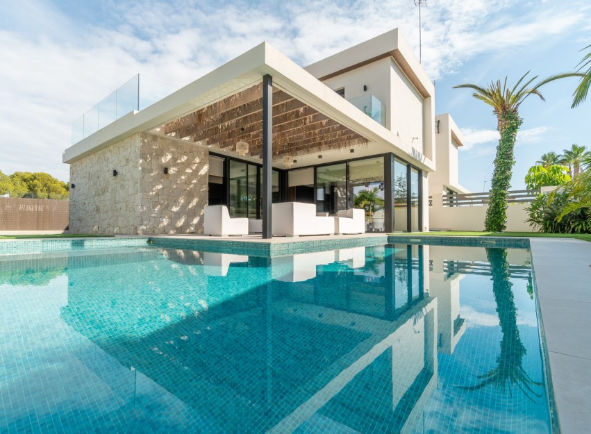 Herverkoop - Villa - Torrevieja - Los Balcones