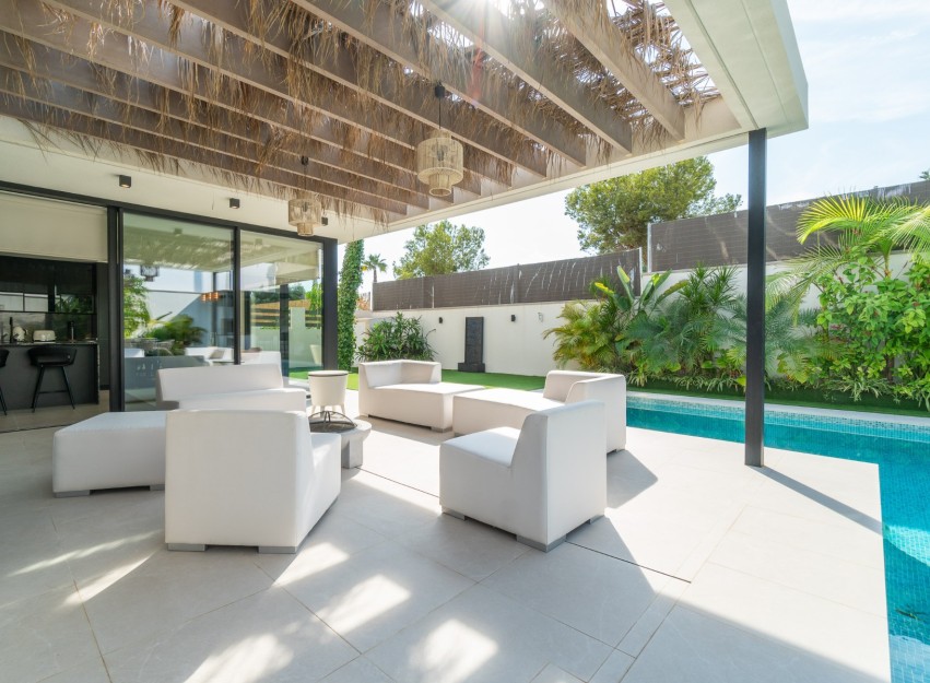 Herverkoop - Villa - Torrevieja - Los Balcones