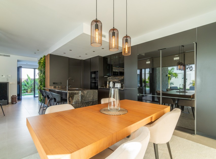 Herverkoop - Villa - Torrevieja - Los Balcones