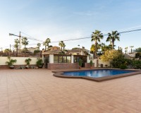 Herverkoop - Villa - Torrevieja - Los Balcones