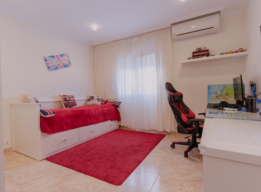 Herverkoop - Villa - Torrevieja - Los Balcones