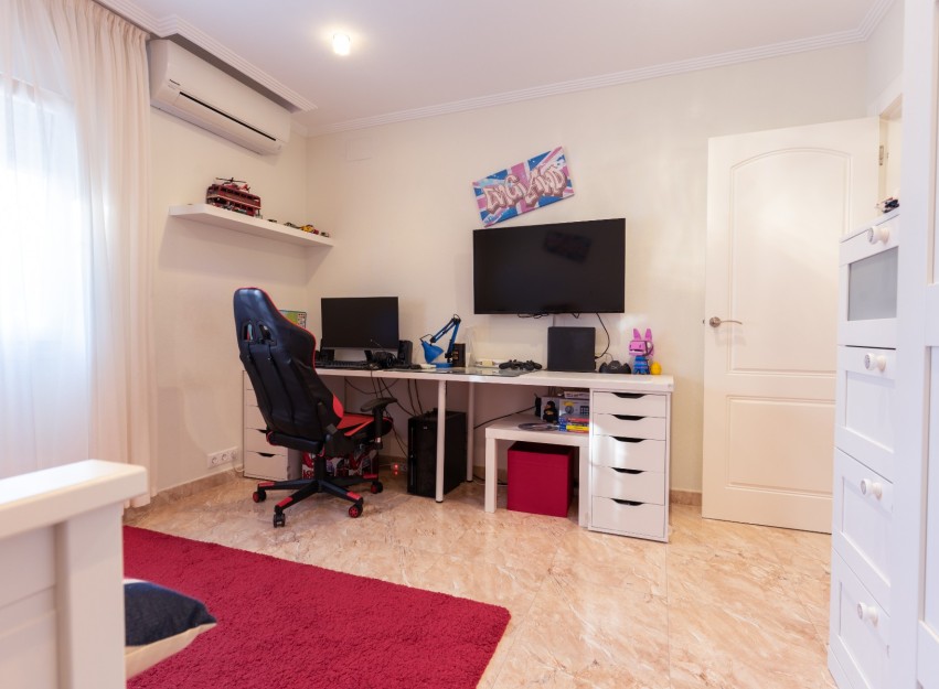 Herverkoop - Villa - Torrevieja - Los Balcones