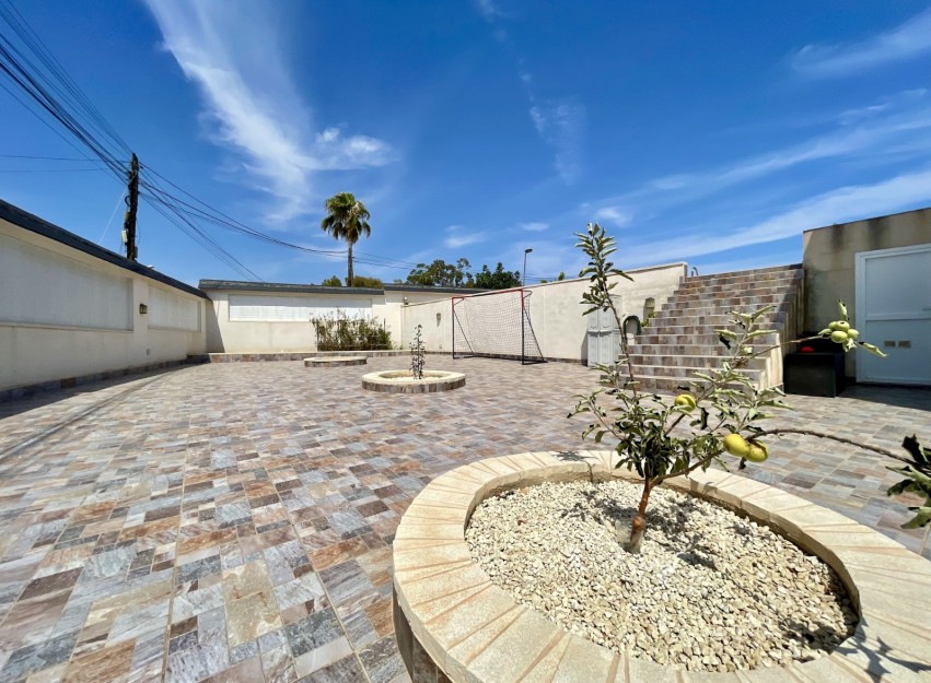 Herverkoop - Villa - Torrevieja - Los Balcones