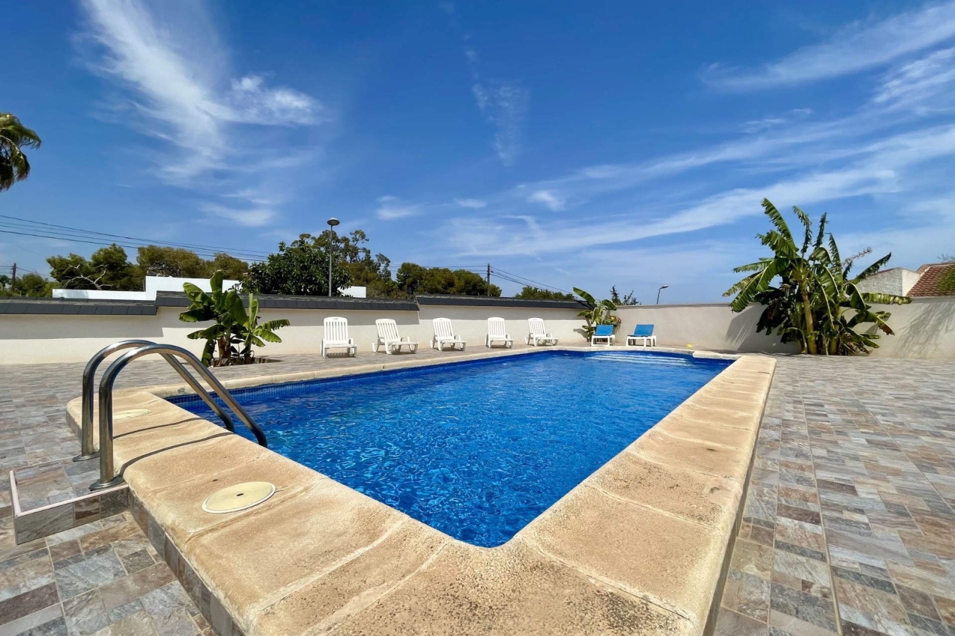 Herverkoop - Villa - Torrevieja - Los Balcones