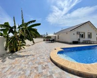 Herverkoop - Villa - Torrevieja - Los Balcones