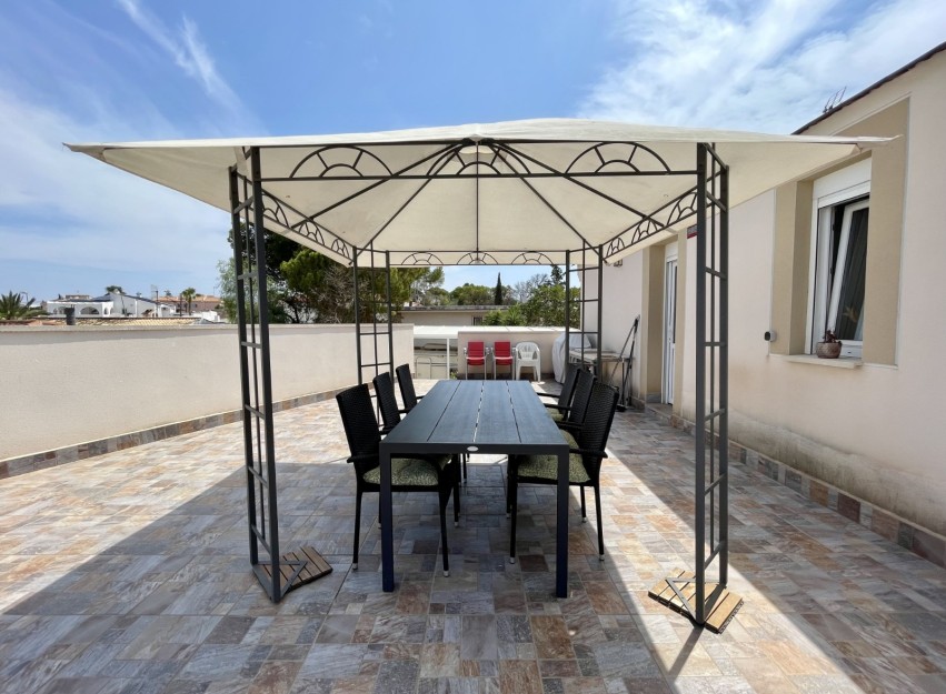 Herverkoop - Villa - Torrevieja - Los Balcones
