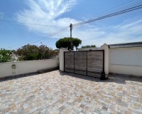 Herverkoop - Villa - Torrevieja - Los Balcones