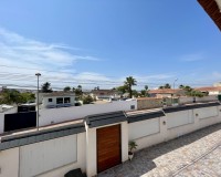 Herverkoop - Villa - Torrevieja - Los Balcones