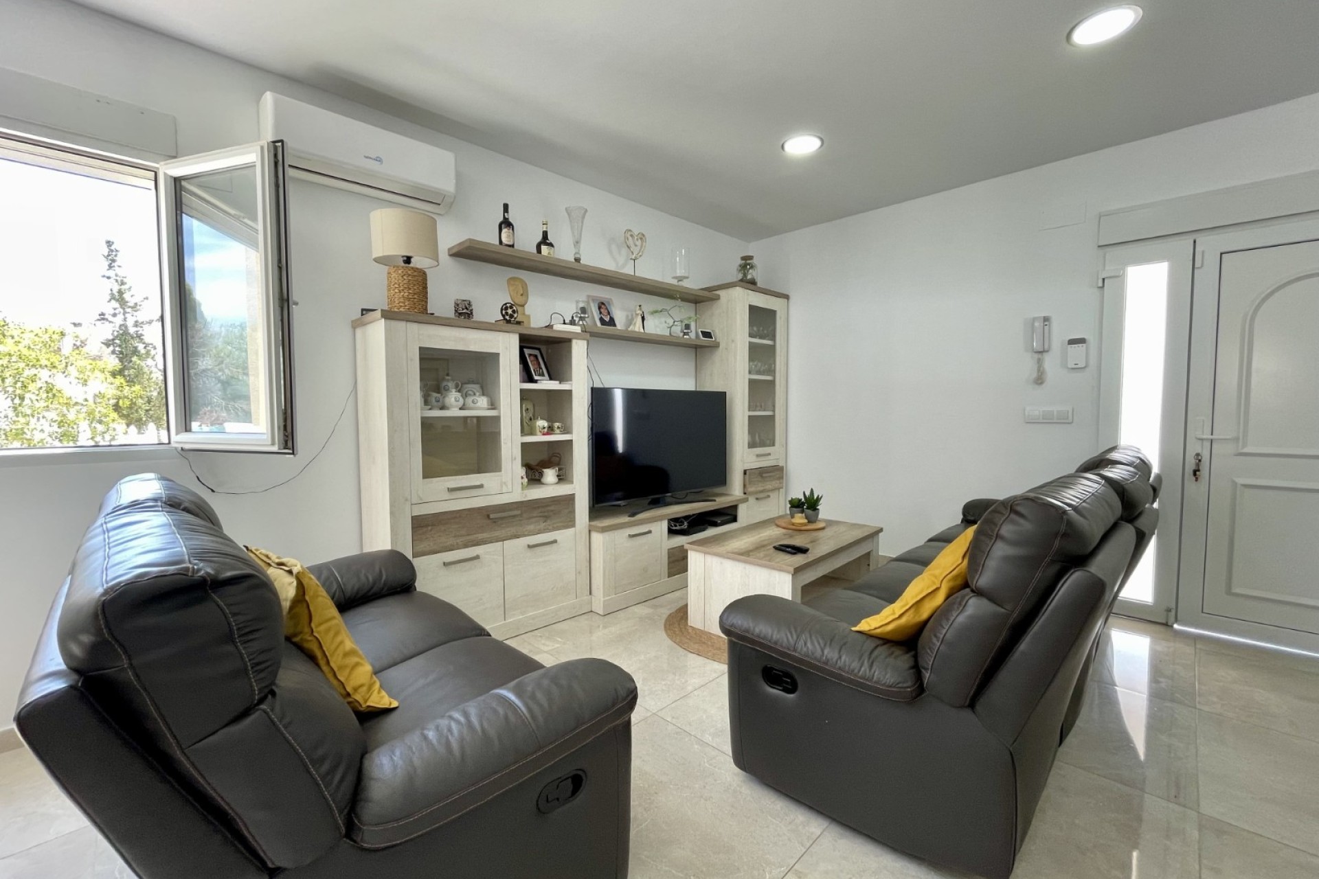 Herverkoop - Villa - Torrevieja - Los Balcones