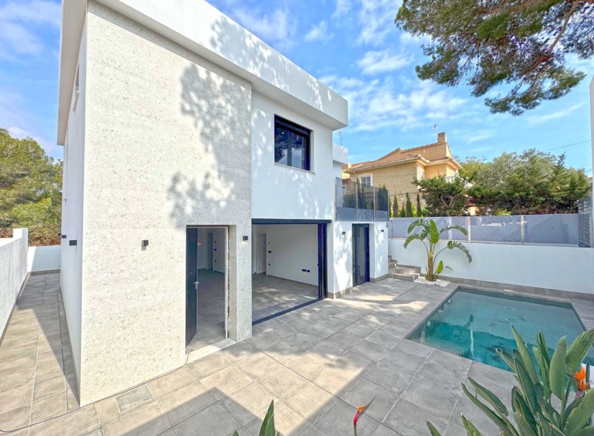 Herverkoop - Villa - Torrevieja - Los Balcones